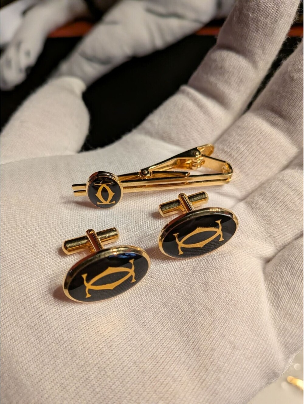 Cartier 2C Logo Tie Bar & Cufflink Set Authentic Oval Shape Black & Gold Men's